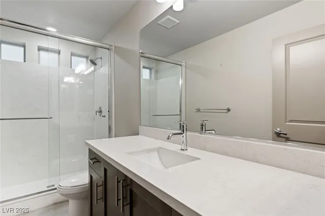 $2,833 | 8176 Caldera Creek Street, Las Vegas, NV 89113