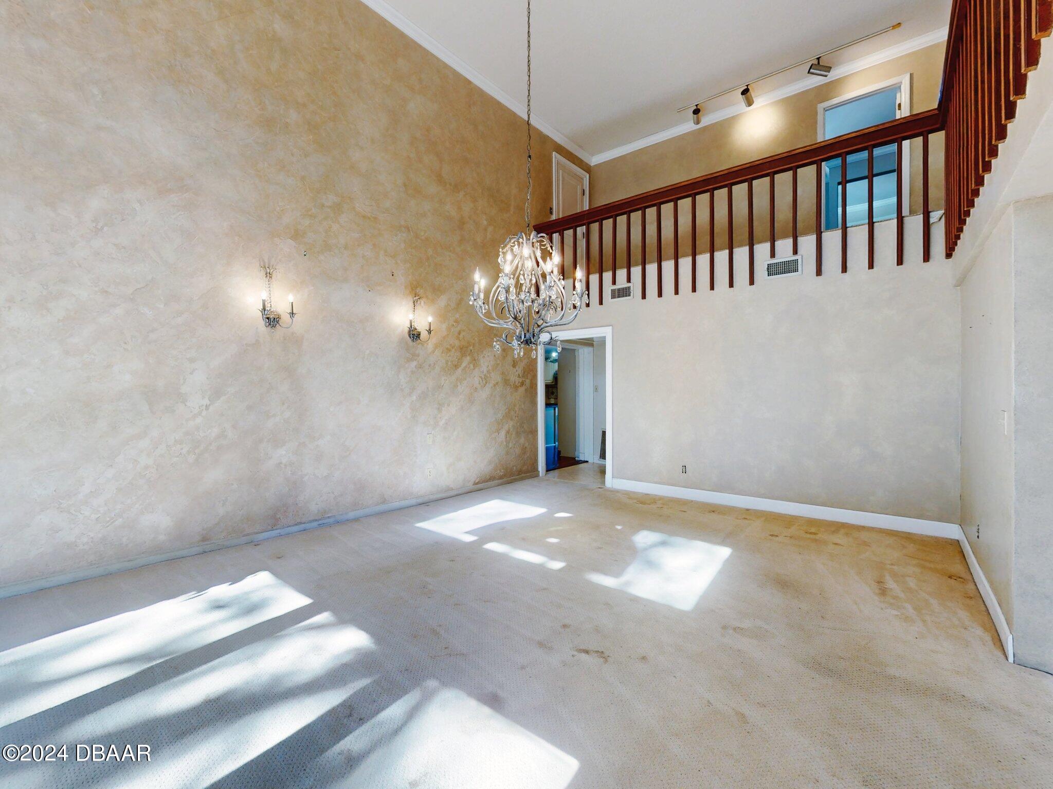 234 South Riverside Drive Edgewater, FL 32132 - Photo 12 of 134 026_234-n-riverside-dr-01122024_162503