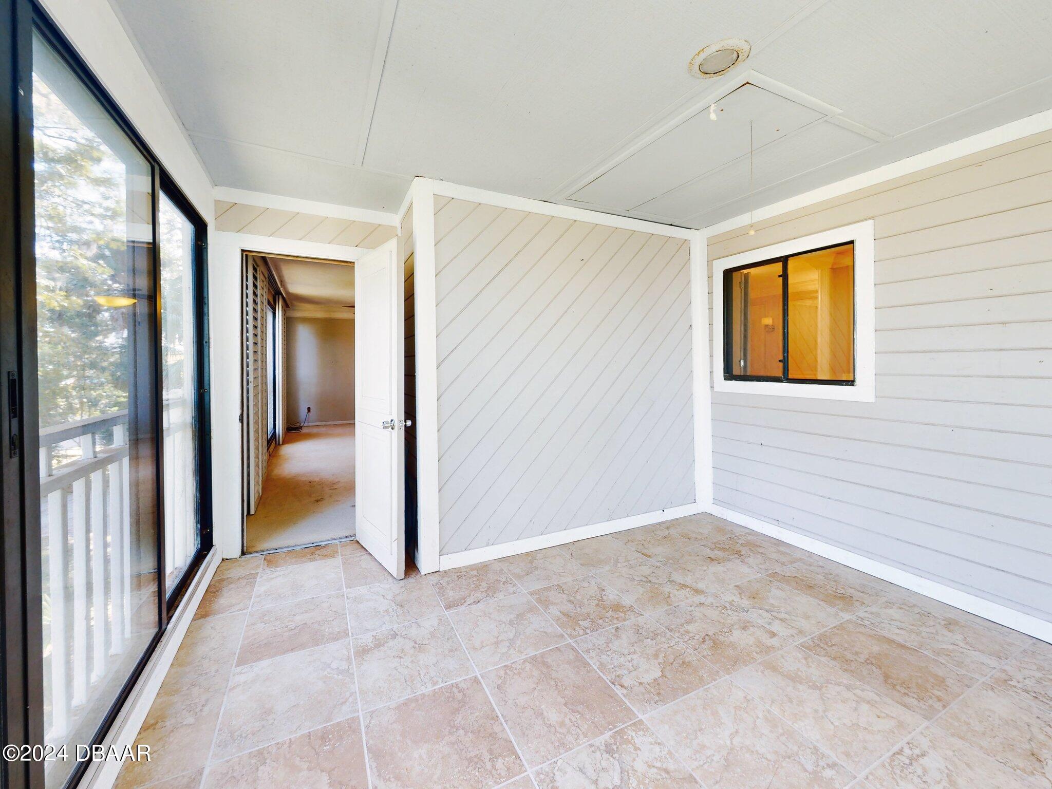 234 South Riverside Drive Edgewater, FL 32132 - Photo 63 of 134 077_234-n-riverside-dr-01122024_164044