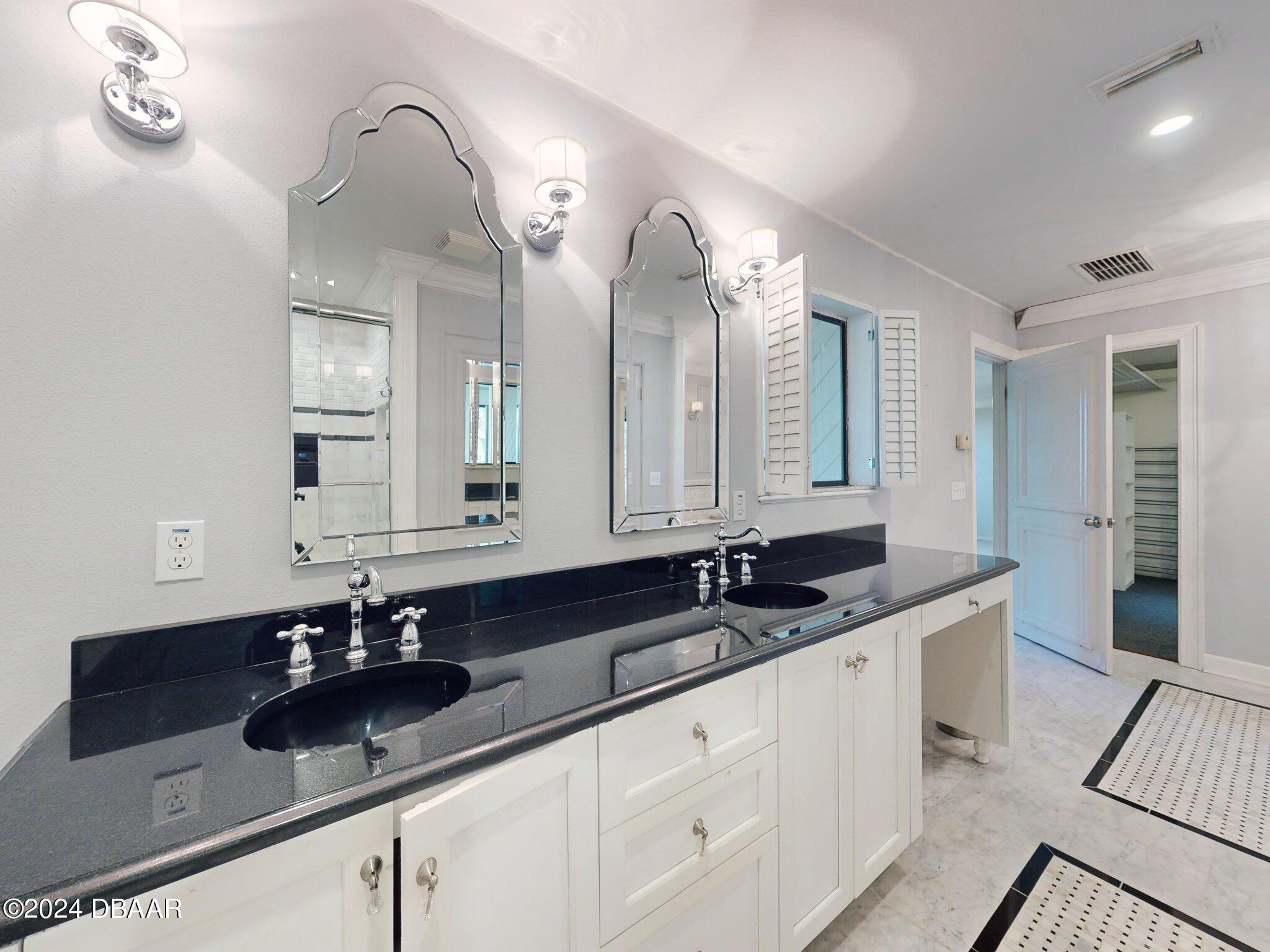 234 South Riverside Drive Edgewater, FL 32132 - Photo 70 of 134 084_234-n-riverside-dr-01122024_164252