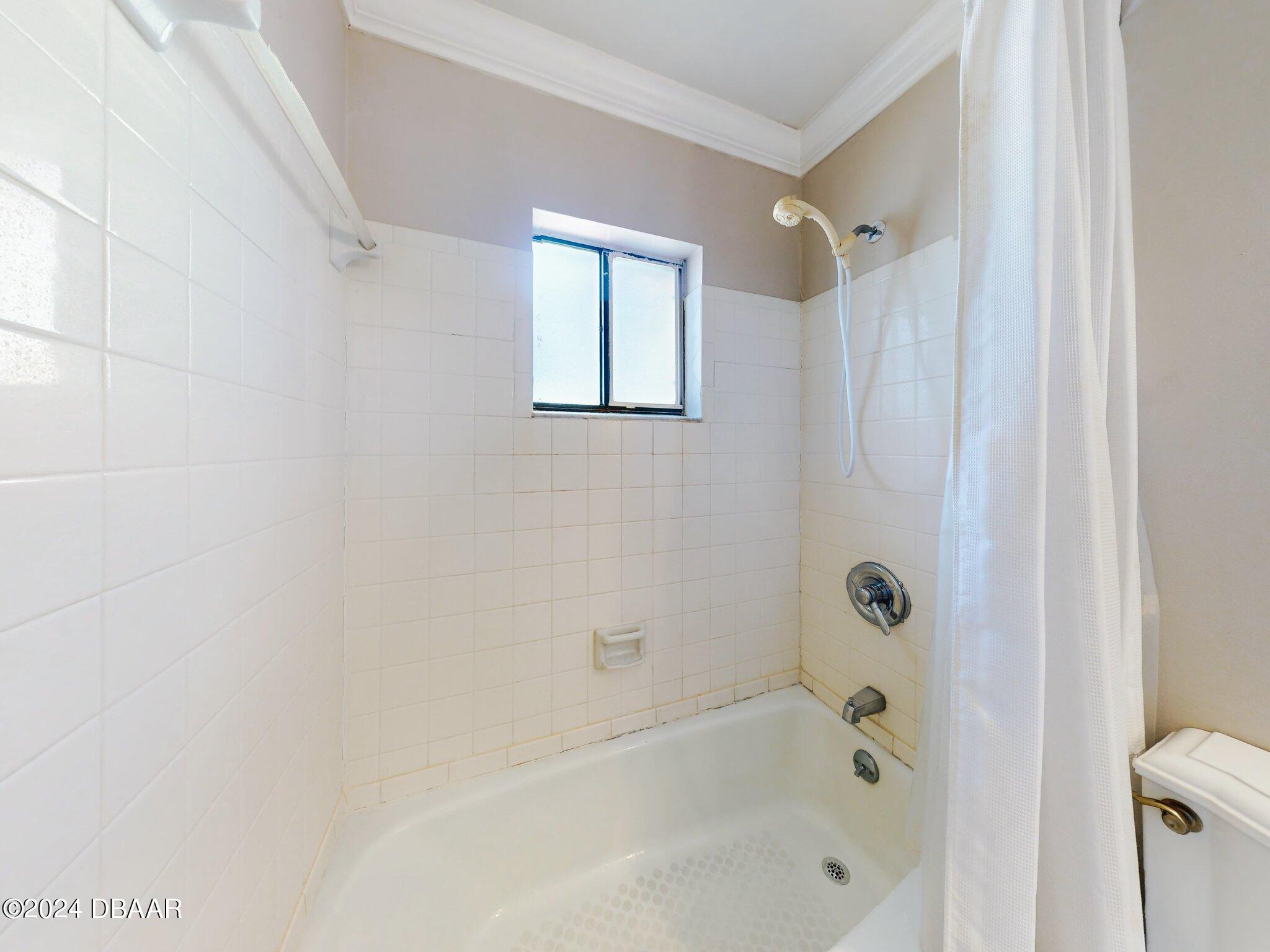234 South Riverside Drive Edgewater, FL 32132 - Photo 90 of 134 104_234-n-riverside-dr-01122024_164658