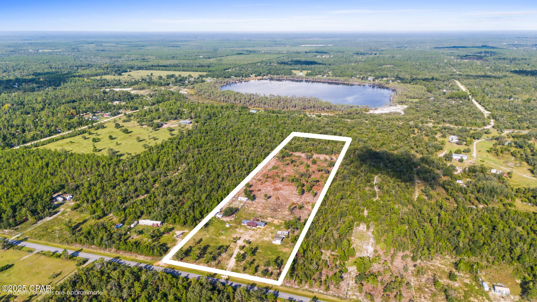 6807 Northwest Porter Grade Road Altha, FL 32421 - Photo 2 of 46