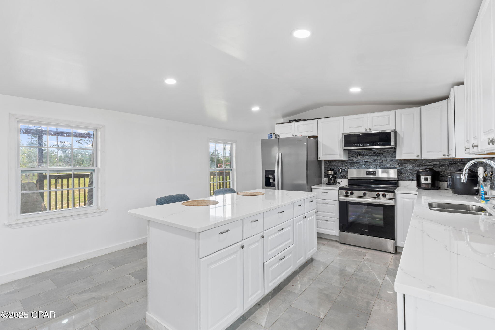 6807 Northwest Porter Grade Road Altha, FL 32421 - Photo 22 of 46