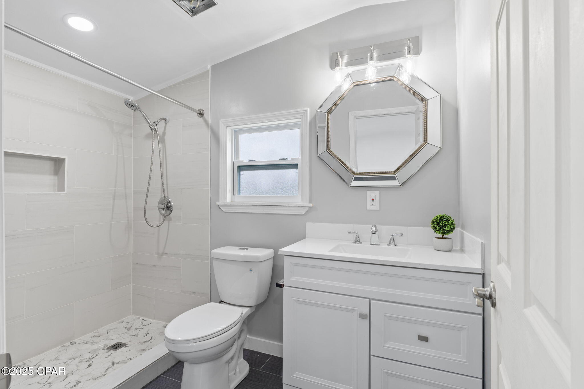 6807 Northwest Porter Grade Road Altha, FL 32421 - Photo 29 of 46