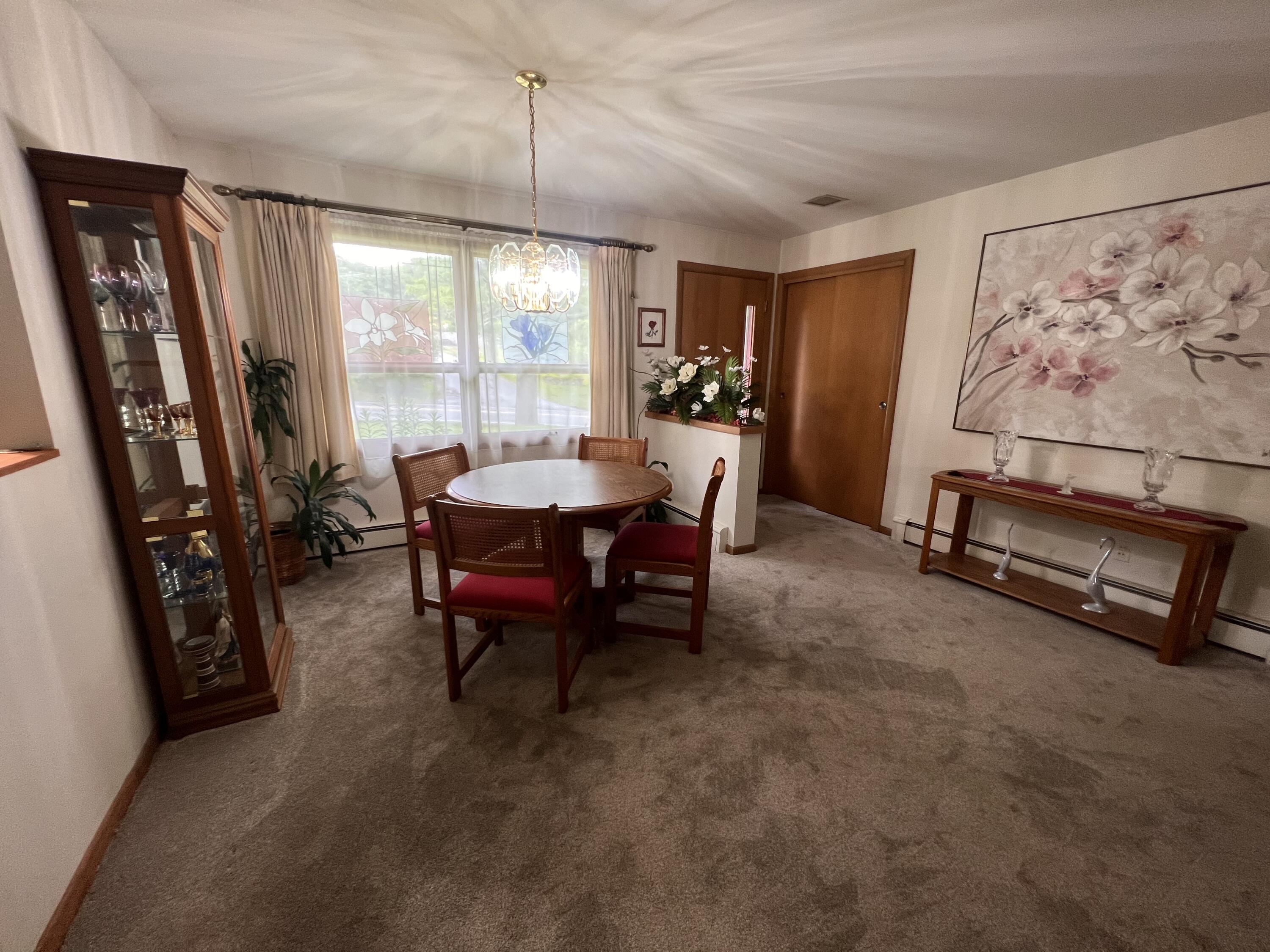 215 Montello Street Lewiston, ME 04240 - Photo 4 of 14 IMG_1071