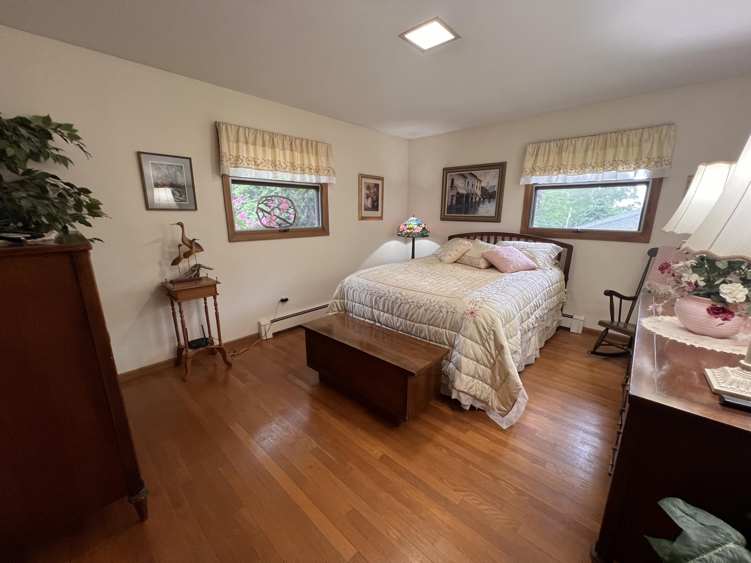 215 Montello Street Lewiston, ME 04240 - Photo 7 of 14 IMG_1075