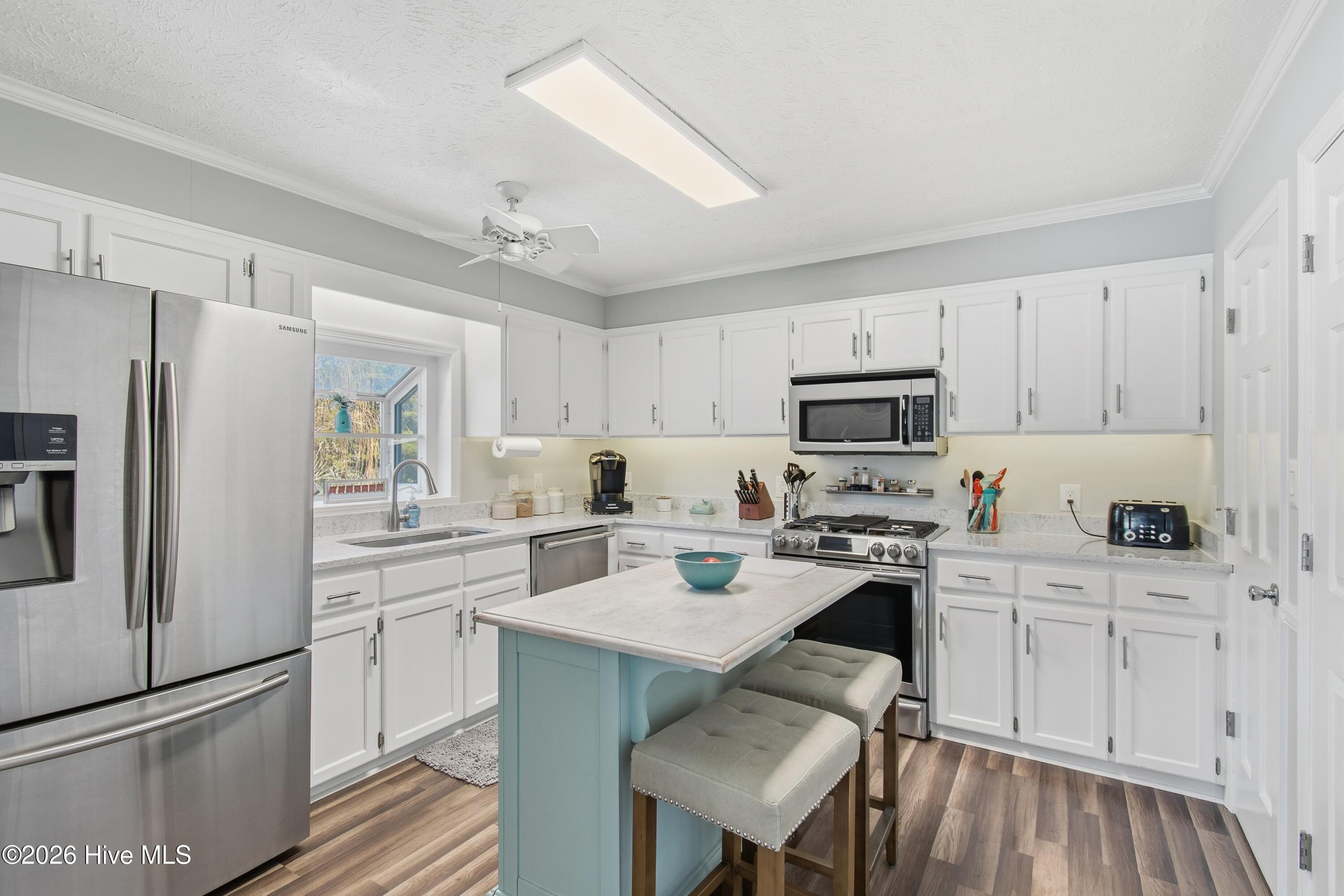205 Southwest 15th Street Oak Island, NC 28465 - Photo 16 of 92 205SW15thSt - 32