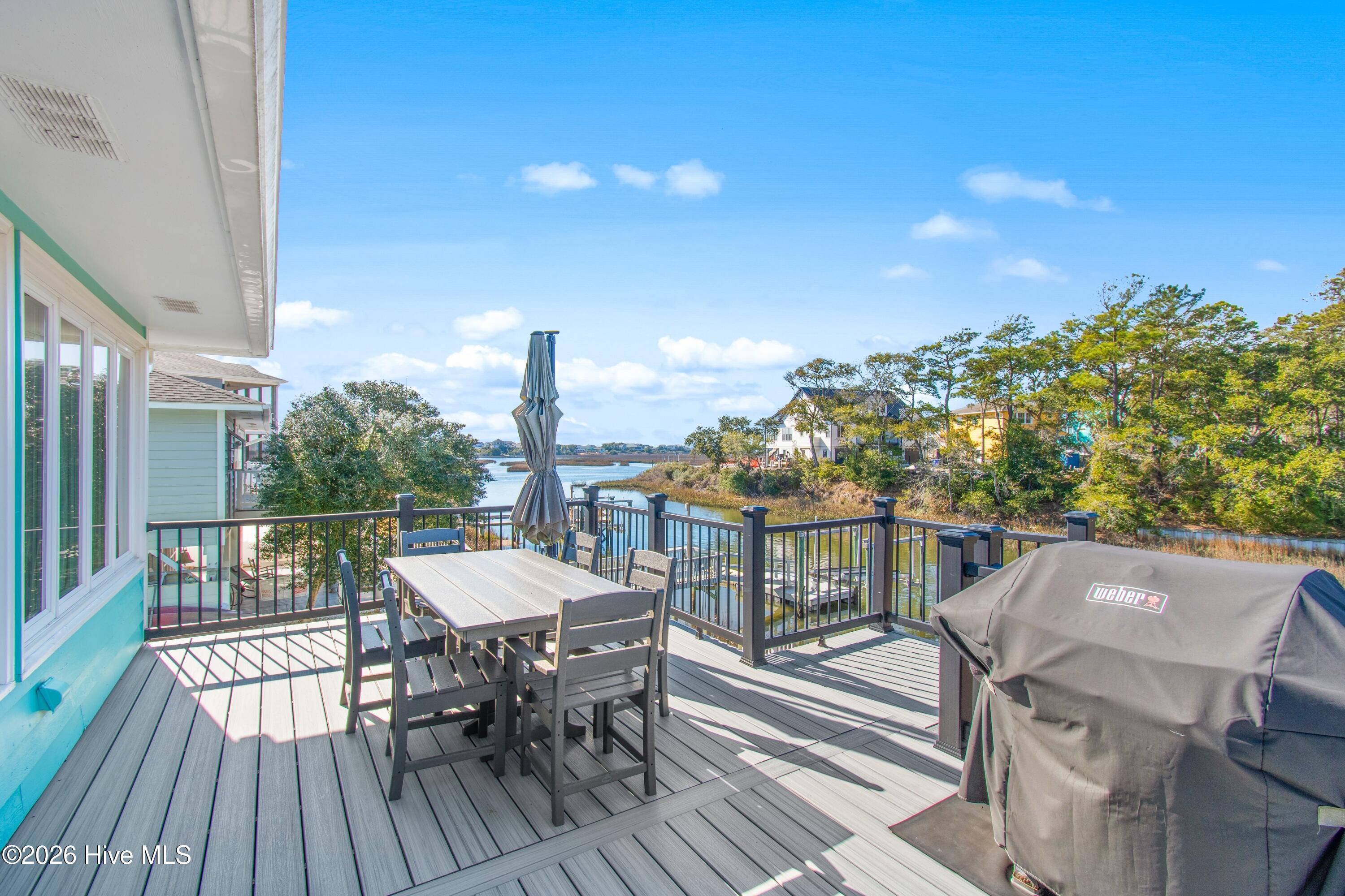 205 Southwest 15th Street Oak Island, NC 28465 - Photo 41 of 92 205SW15thSt - 37