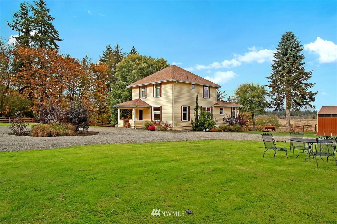 7405 Skipley Road Snohomish, WA 98290 - Photo 3 of 25 a view of a house with a yard