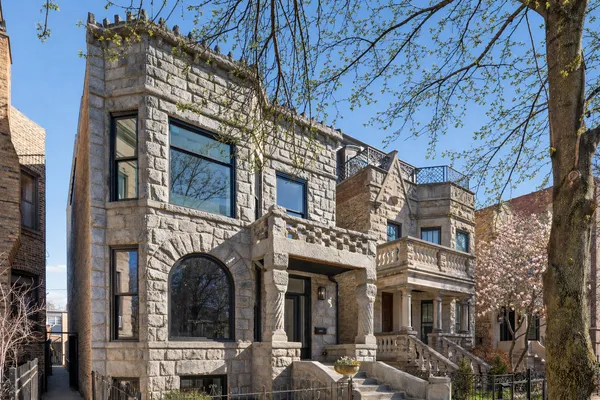$3,150,000 | 3711 North Magnolia Avenue, Chicago, IL 60613