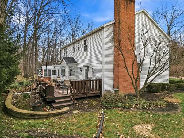$565,000 | 3599 McConnell Road, Hermitage, PA 16148