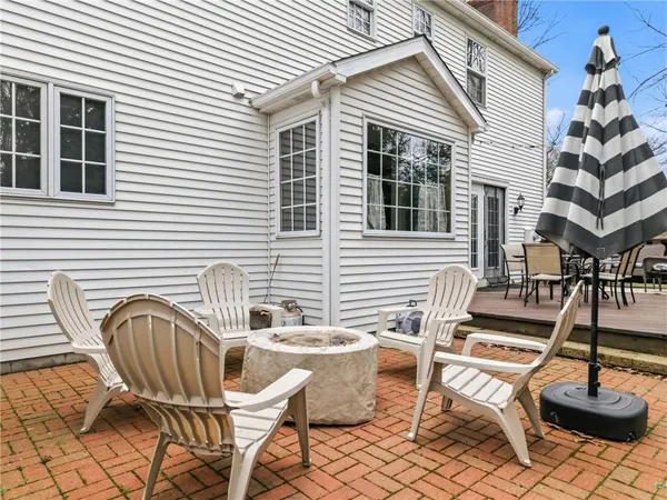 $565,000 | 3599 McConnell Road, Hermitage, PA 16148