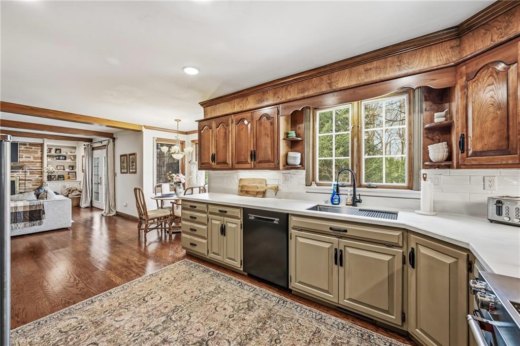 3599 McConnell Road Hermitage, PA 16148 - Photo 10 of 45