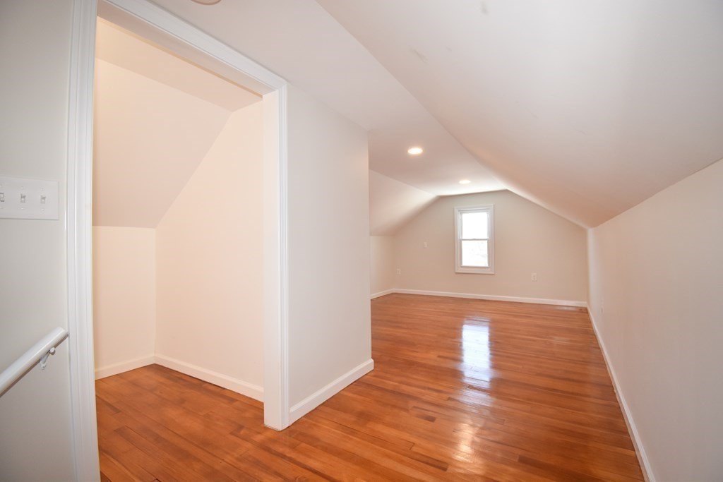 945 Allen Street Springfield, MA 01118 - Photo 31 of 40