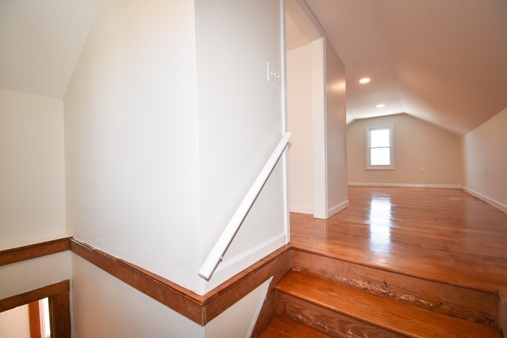 945 Allen Street Springfield, MA 01118 - Photo 32 of 40