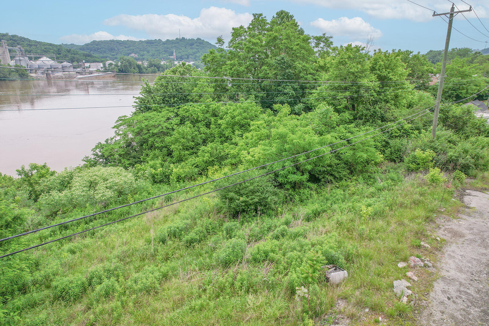 478 River Road Villa Hills, KY 41017 - Photo 2 of 16