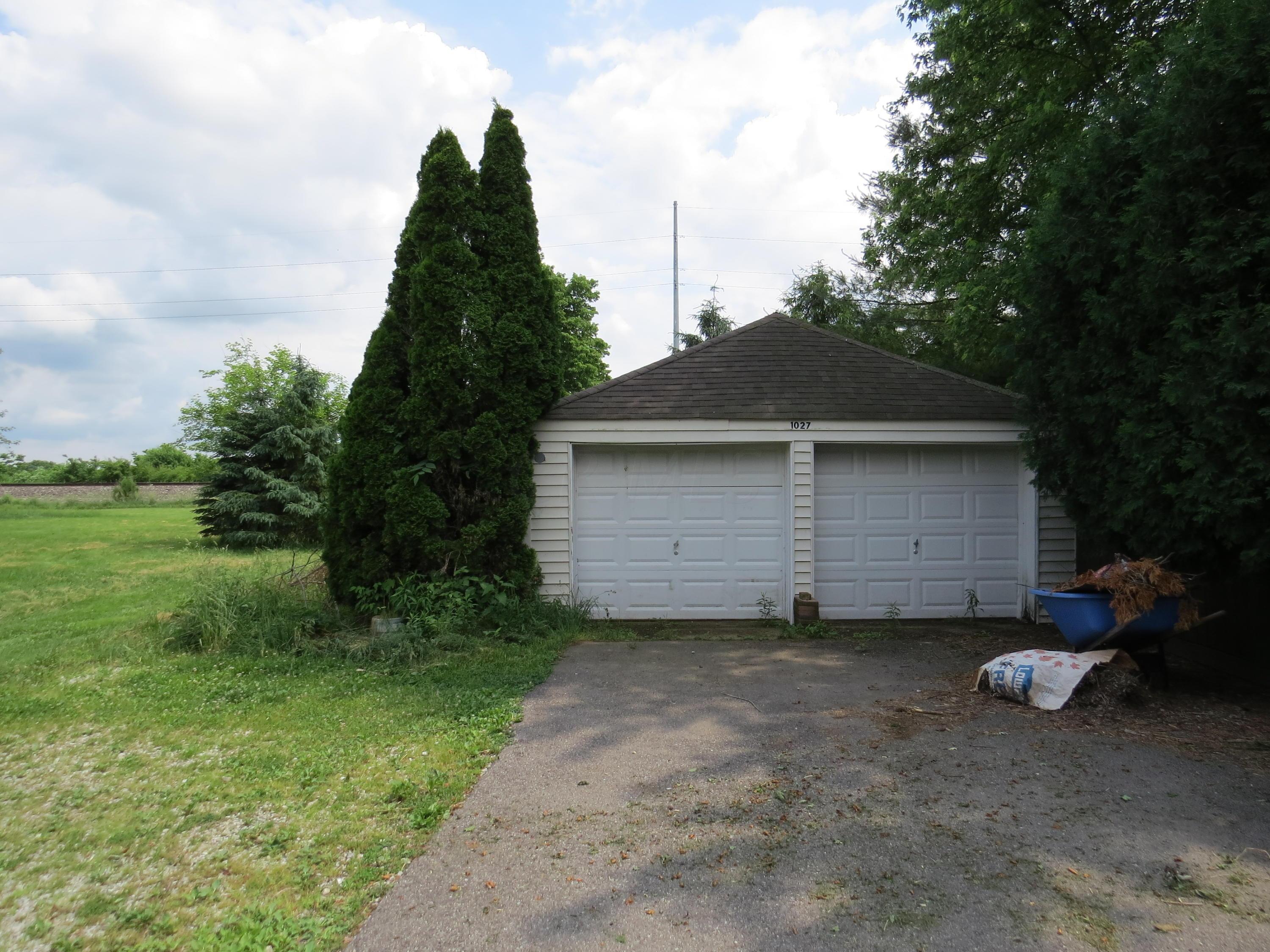 1027 London Road West Jefferson, OH 43162 - Photo 2 of 40