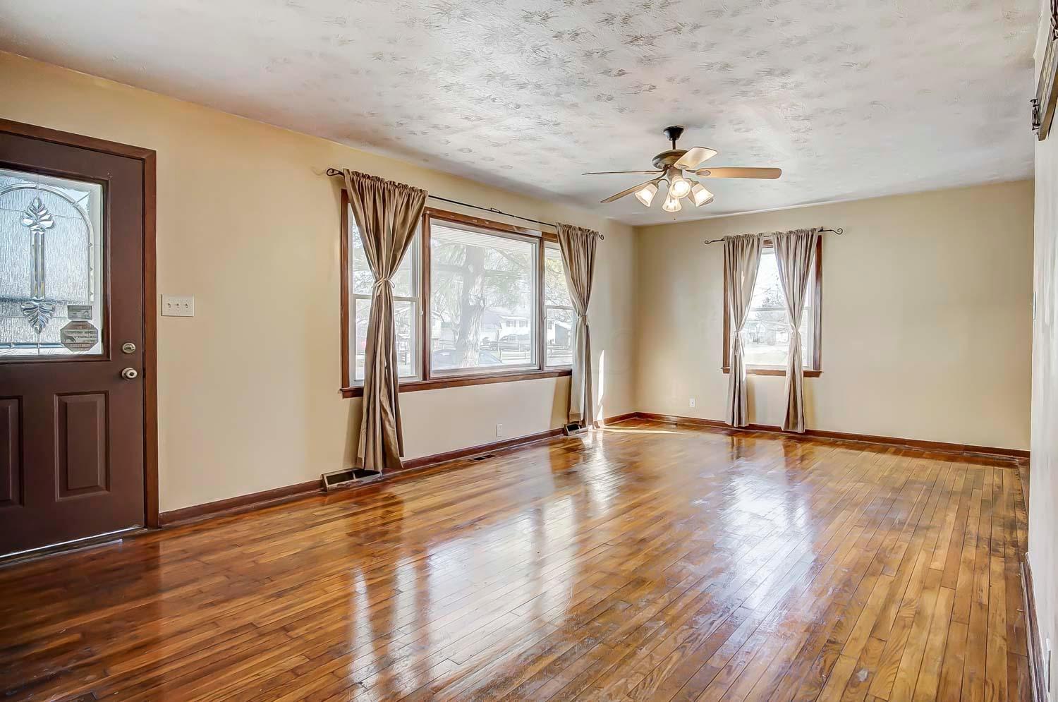 1027 London Road West Jefferson, OH 43162 - Photo 10 of 40