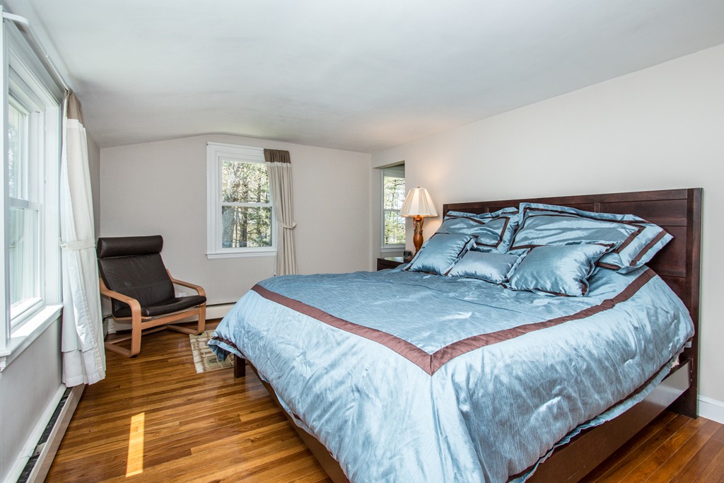 14 Foster Road Burlington, MA 01803 - Photo 16 of 30 Gallery Image 16