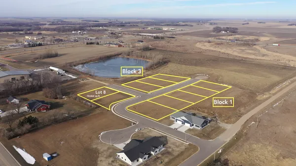 $5,000 | 106 Prairie Rose Drive, Blue Earth, MN 56013