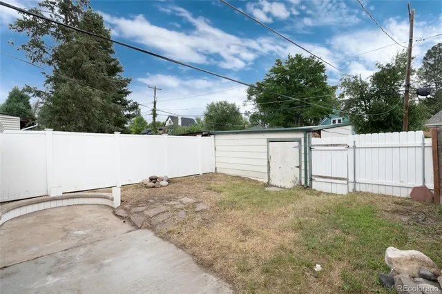 $375,000 | 2568 Eaton Street, Edgewater, CO 80214