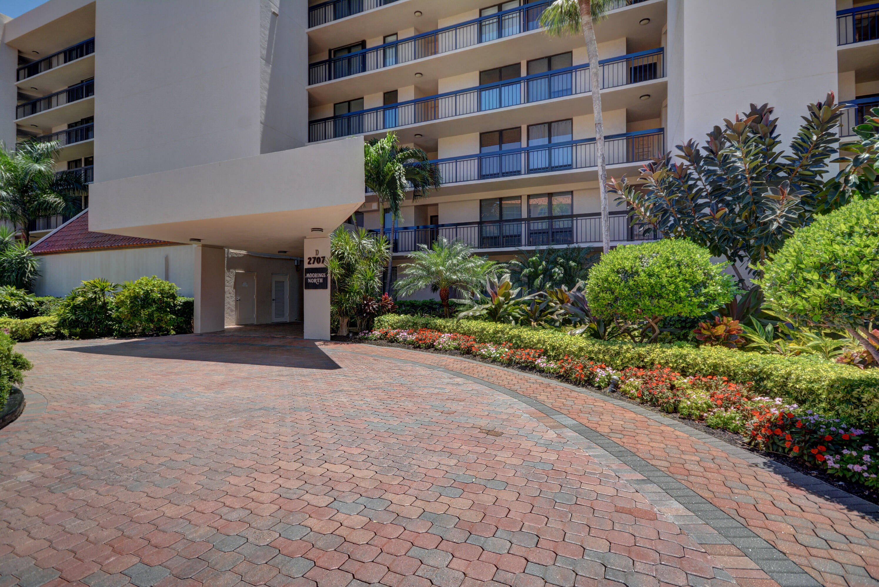 2707 North Ocean Boulevard, Unit D706 Boca Raton, FL 33431 - Photo 10 of 80 a front view of a building