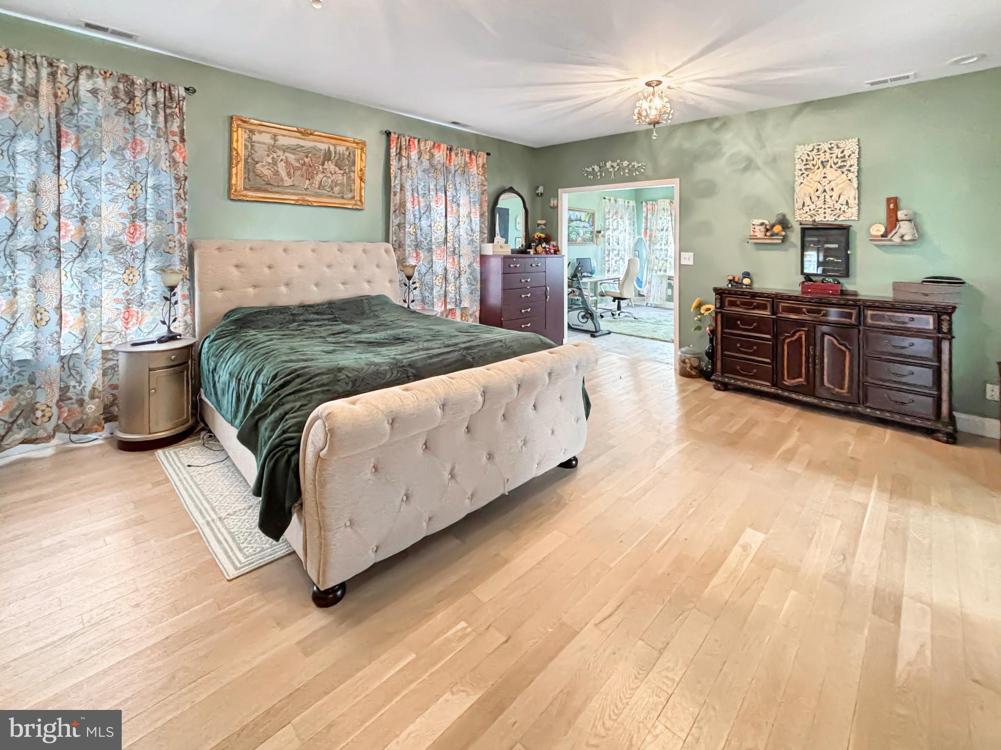 149 Carlisle Road Audubon, NJ 08106 - Photo 20 of 45 Primary suite