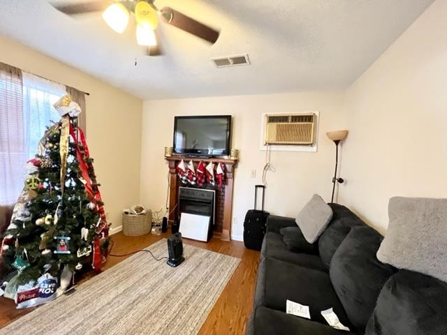 110 Magic Road Savannah, TN 38372 - Photo 8 of 13 Gallery Image 8