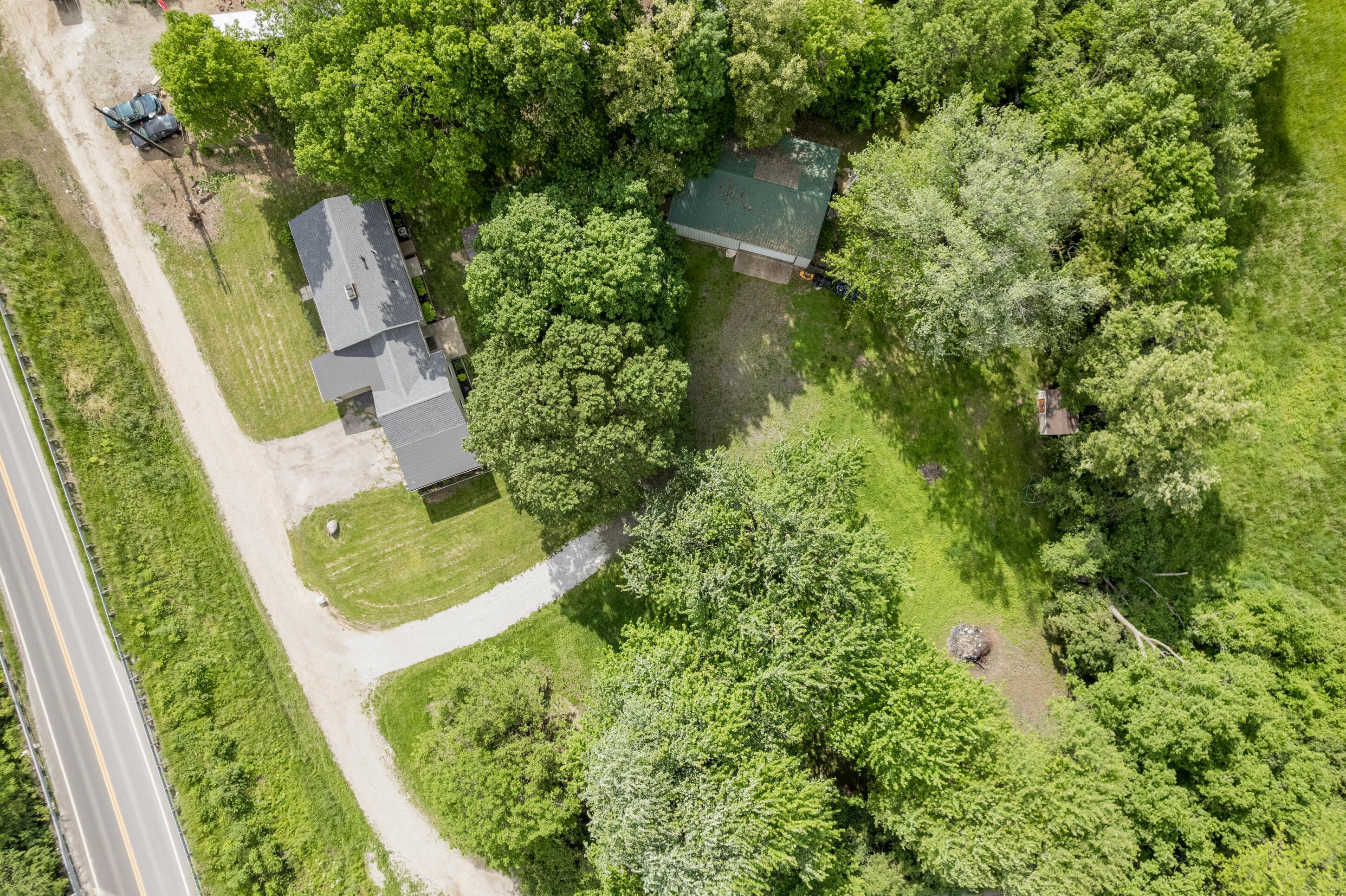 1366 Dyer Road Grove City, OH 43123 - Photo 1 of 49 Drone View