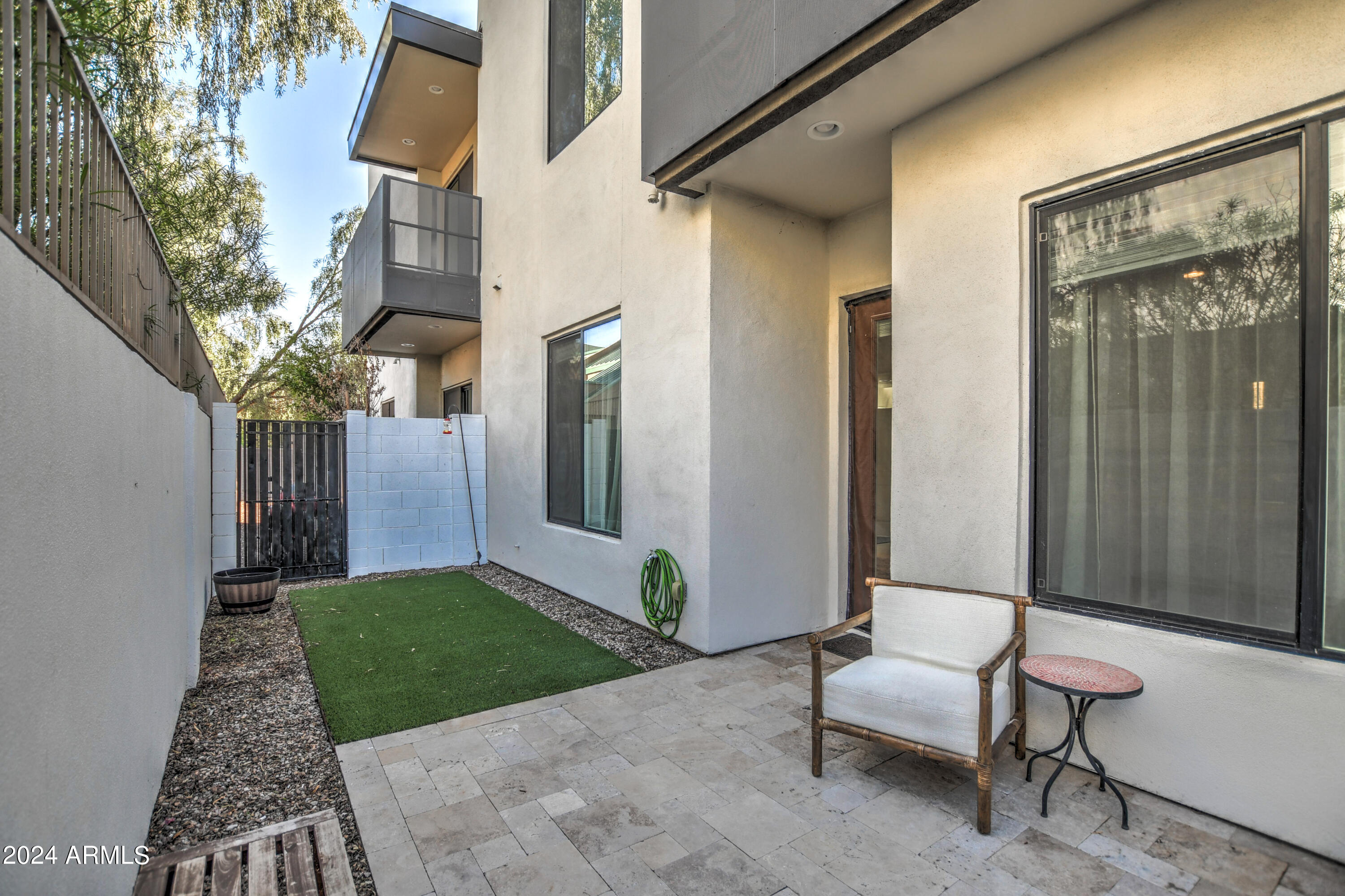 901 South Smith Road, Unit 1033 Tempe, AZ 85281 - Photo 38 of 43 a view of a outdoor space