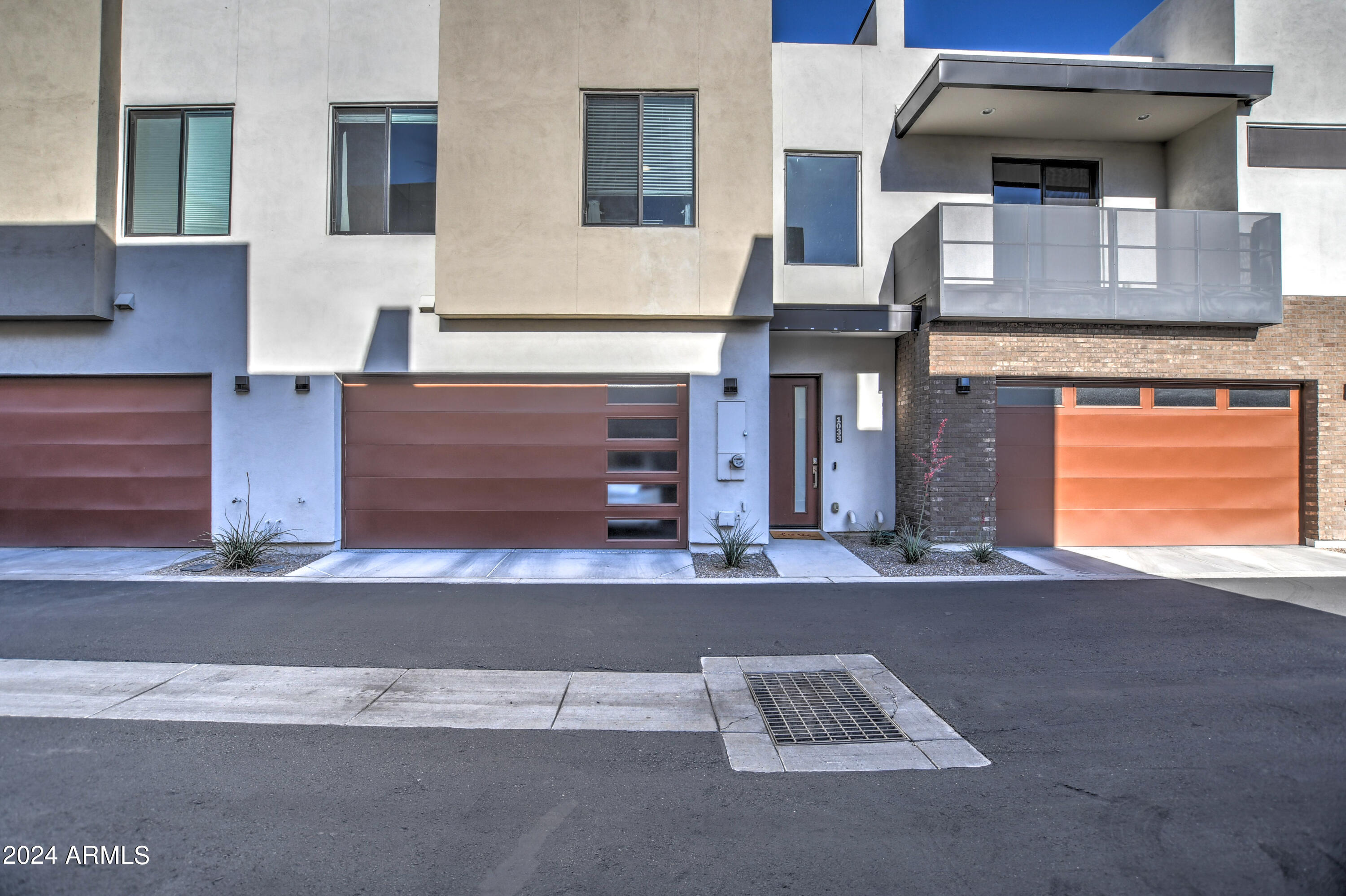 901 South Smith Road, Unit 1033 Tempe, AZ 85281 - Photo 43 of 43 front view of a house with a fireplace
