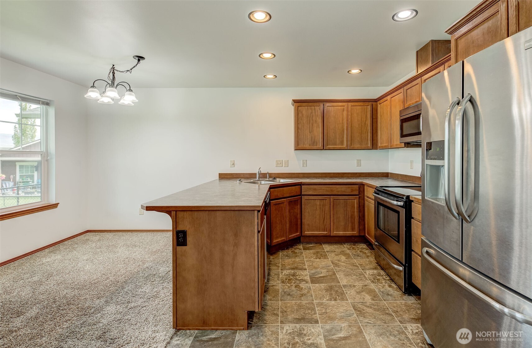 272 Saddlehorn Lane Wenatchee, WA 98801 - Photo 5 of 29 Gallery Image 5