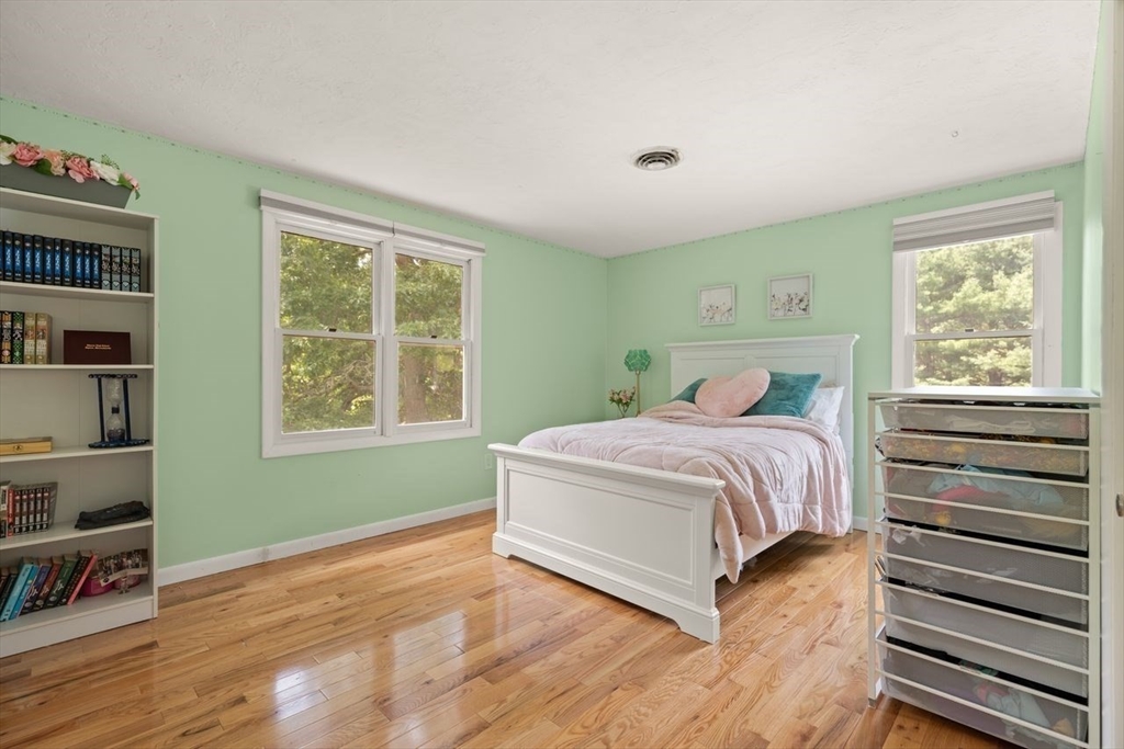 10 Cheshire Road Sharon, MA 02067 - Photo 29 of 41