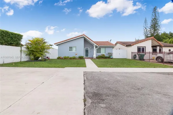 $4,000 | 2222 Southwest 138th Avenue, Miami, FL 33175