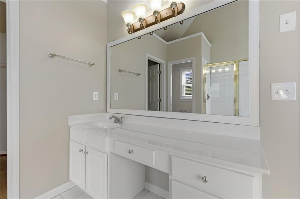 253 Chestnut Lake Way Southwest Lilburn, GA 30047 - Photo 29 of 38