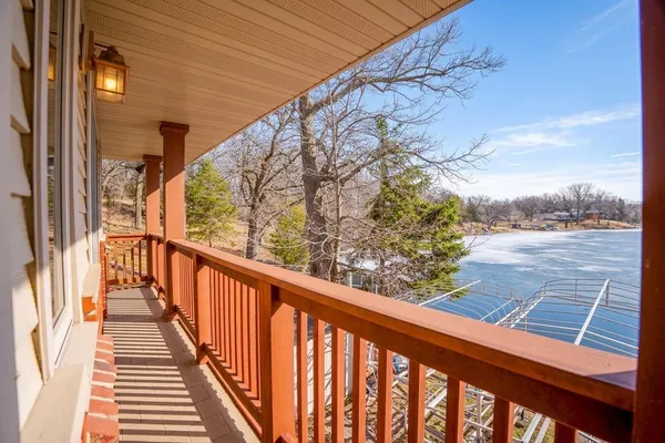 $425,000 | 13226 53rd Street Northeast, Spicer, MN 56288