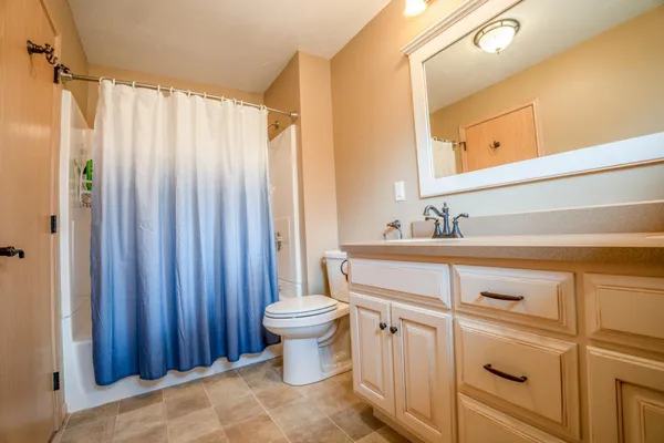 $425,000 | 13226 53rd Street Northeast, Spicer, MN 56288