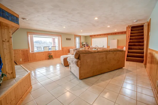 $425,000 | 13226 53rd Street Northeast, Spicer, MN 56288