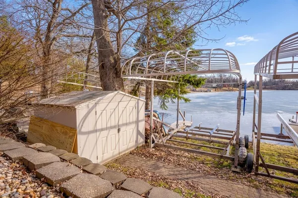 $425,000 | 13226 53rd Street Northeast, Spicer, MN 56288