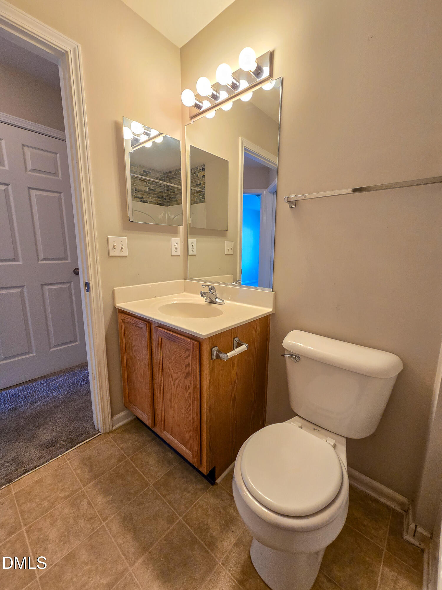 8641 Neuse Club Lane, Unit 108 Raleigh, NC 27616 - Photo 15 of 35 20251125_133143