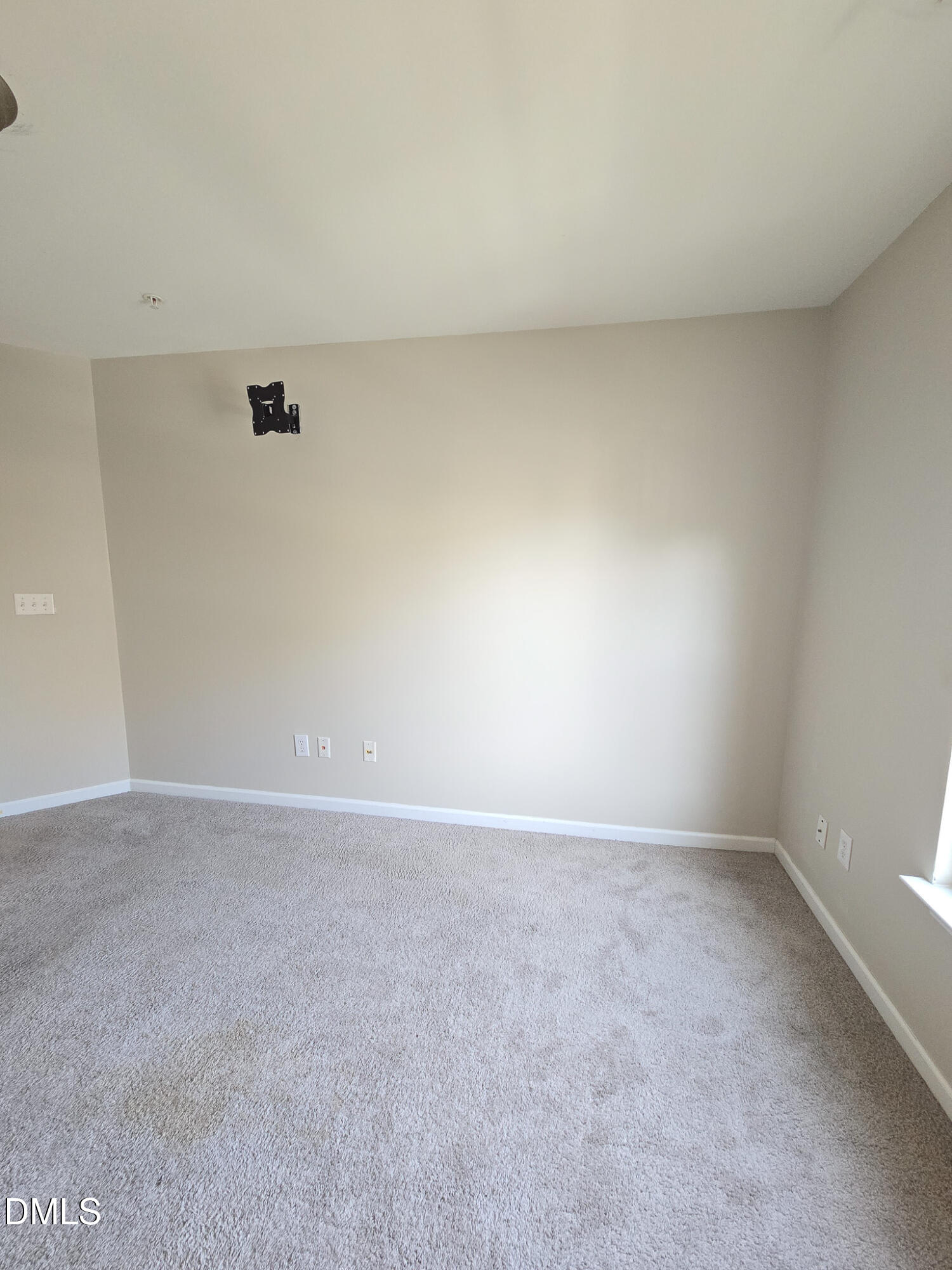 8641 Neuse Club Lane, Unit 108 Raleigh, NC 27616 - Photo 24 of 35 20251125_133309