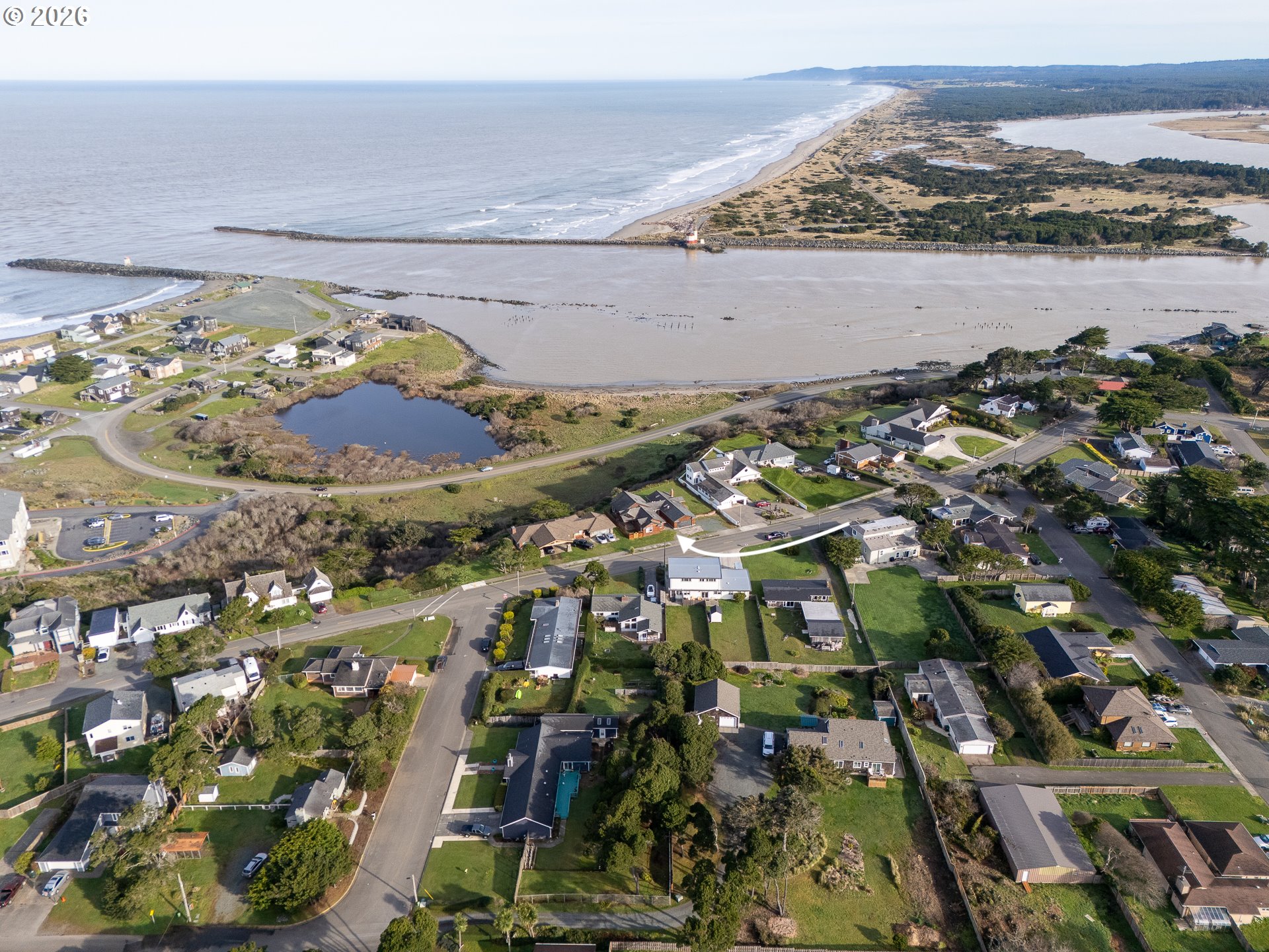 880 Ocean Drive Southwest Bandon, OR 97411 - Photo 4 of 48