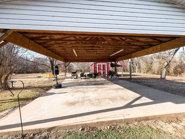 $284,000 | 2884 Sandy Flat Road, Bethel Springs, TN 38315