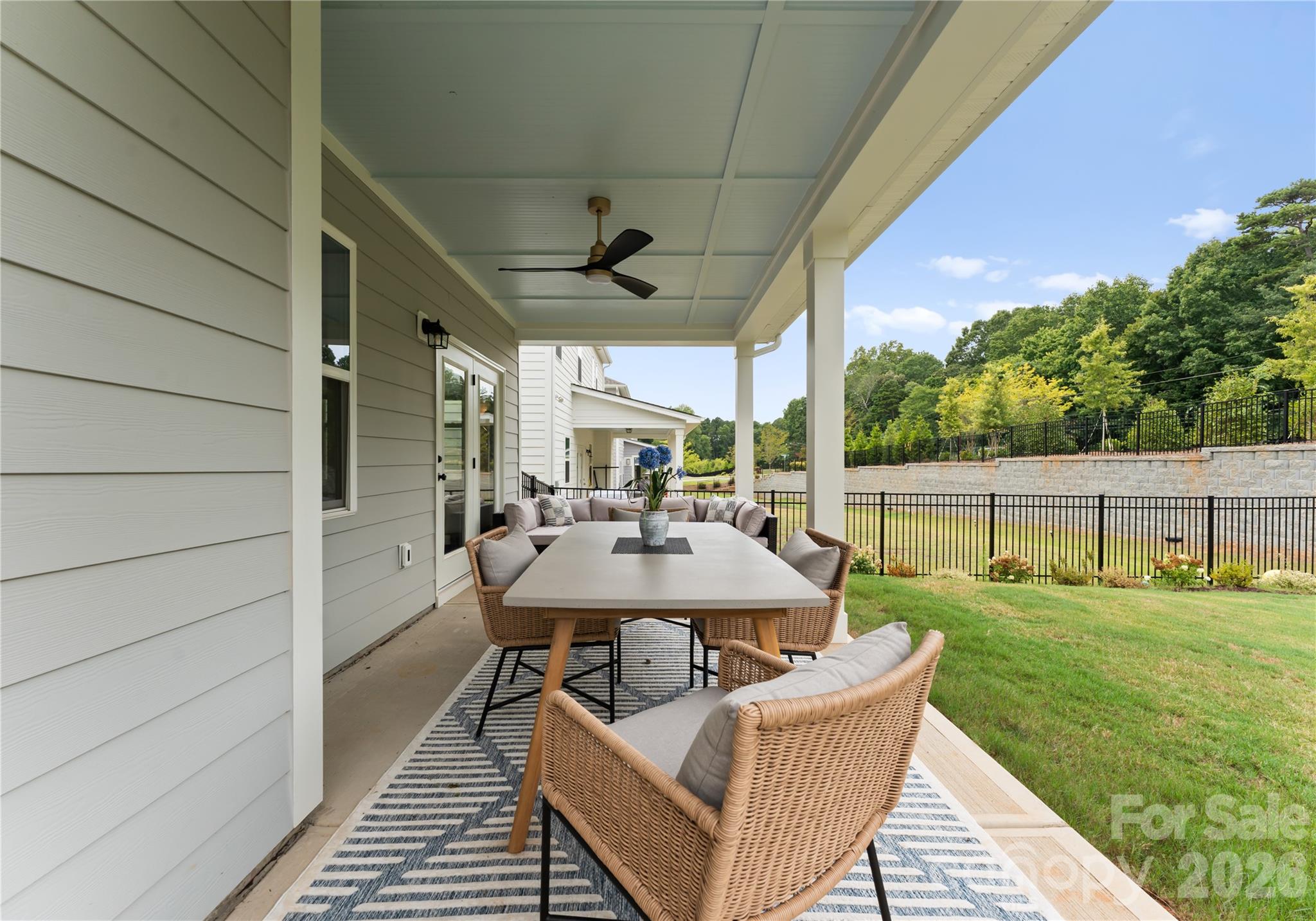 11117 Lochmere Road Charlotte, NC 28278 - Photo 43 of 46