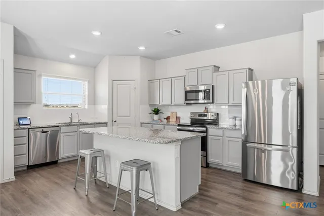 $359,990 | 709 Carol Drive, Hutto, TX 78634