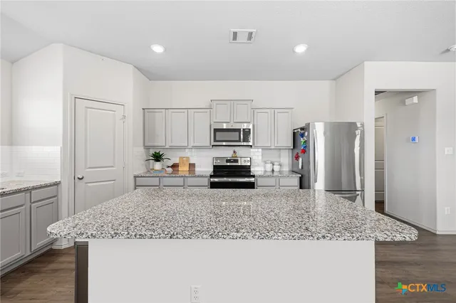 $359,990 | 709 Carol Drive, Hutto, TX 78634