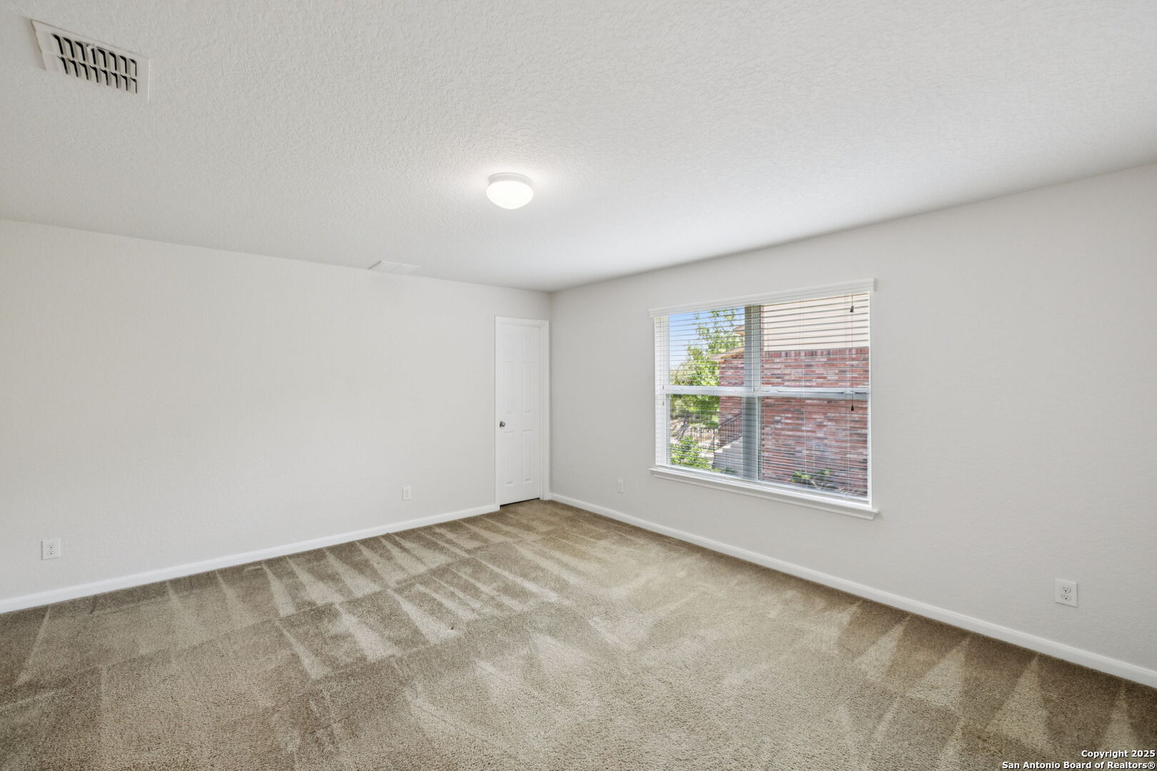 23567 7 Winds San Antonio, TX 78258 - Photo 33 of 49 an empty room with windows