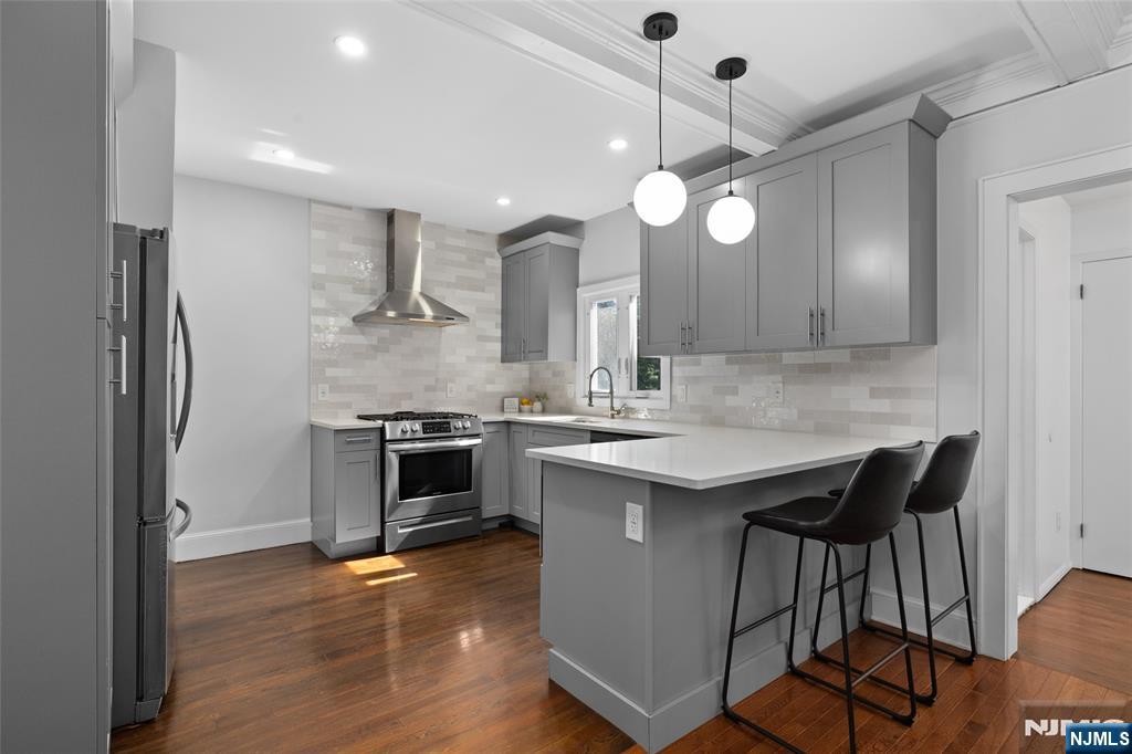 415 Orange Road Montclair, NJ 07042 - Photo 13 of 34