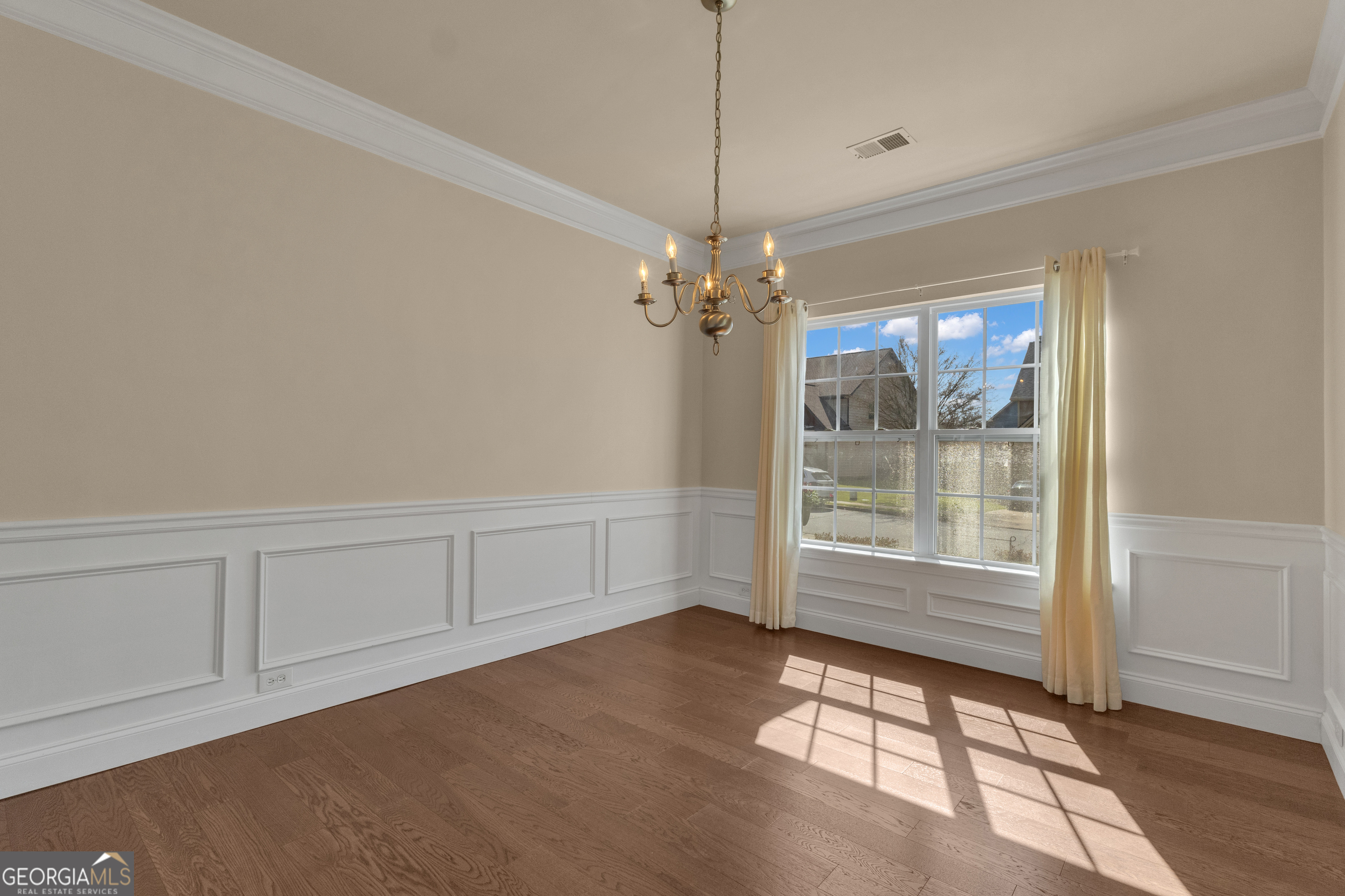 70 Fox Ridge Drive Newnan, GA 30265 - Photo 9 of 64