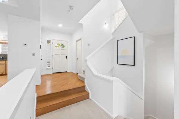 $929,000 | 4636 Redwood Road, Oakland, CA 94619